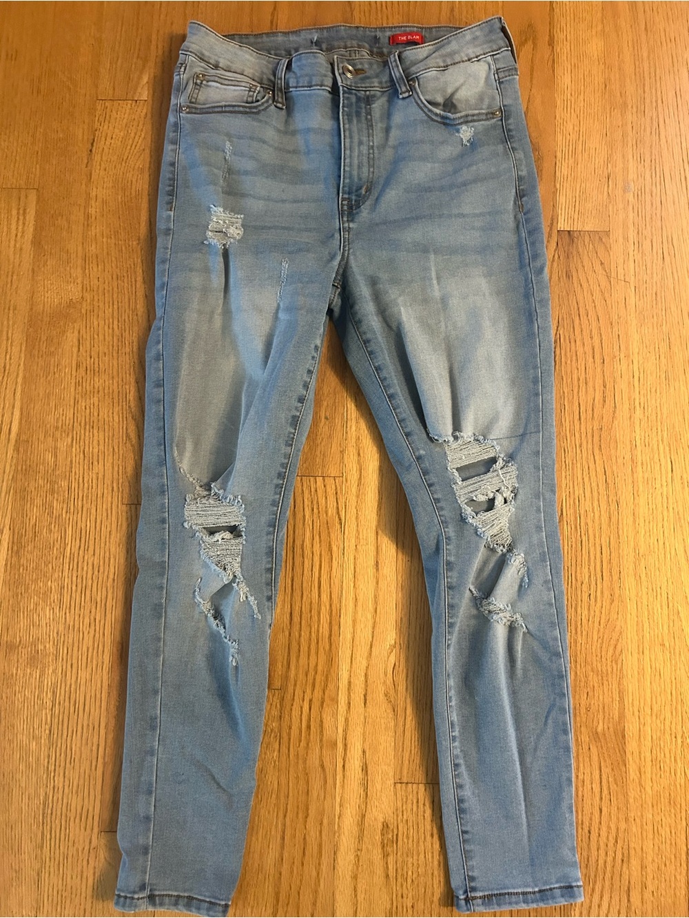glam Light Blue Distressed Ankle Jeans